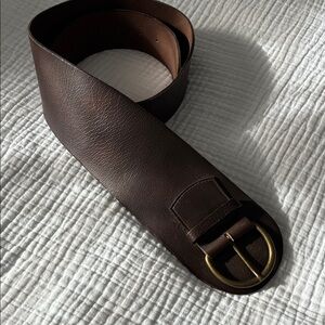 Avignon XL, wide leather belt with gold buckle